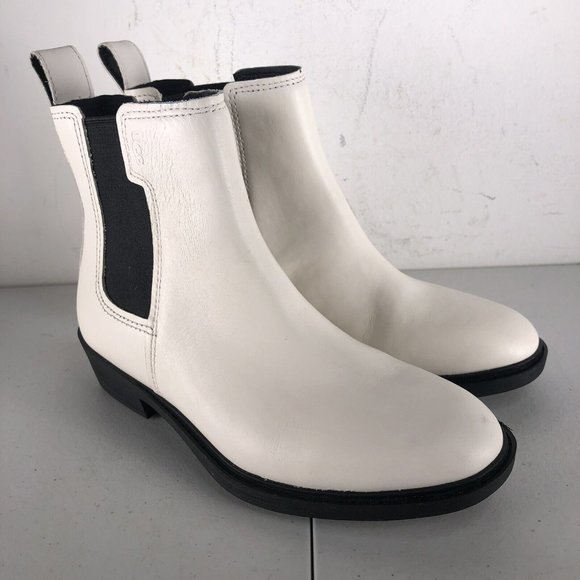 Uggs Shoes - Uggs White Leather Waterproof Emmeth Jasmine Boots Womens Size US 5.5 Shoes